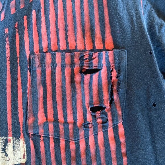 Alternative Brand - Blue Pink & White Distressed V Neck T Shirt with pocket - M - Picture 10 of 10